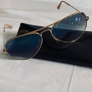 Ray ban aviator sunglasses